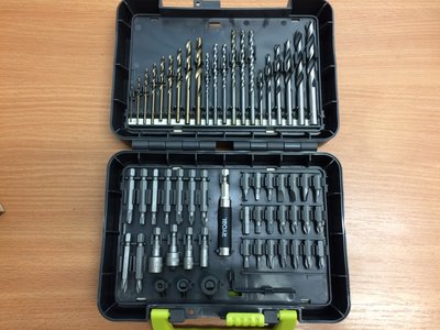 Ryobi 60 delige bits -en borenset